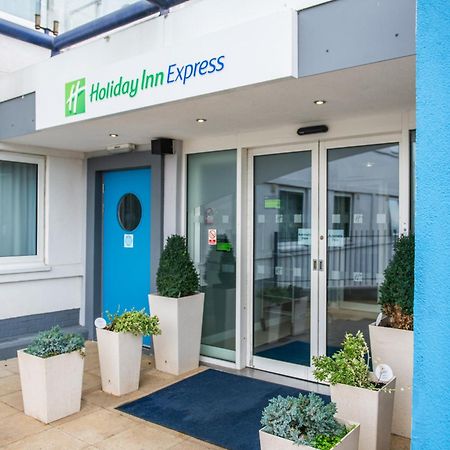 Holiday Inn Express Ramsgate - Minster By Ihg Exterior photo